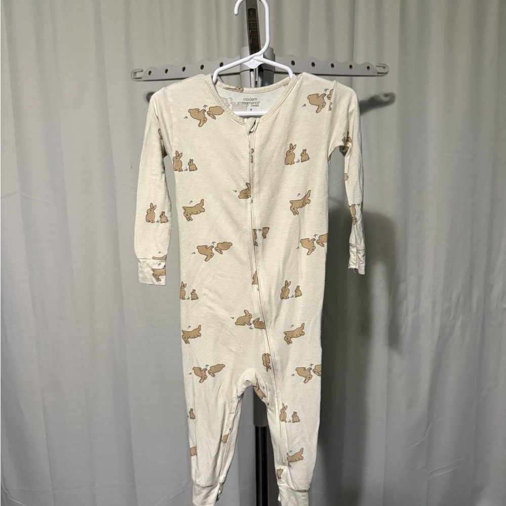 Charming Cream Kids Footie with Bunny Design